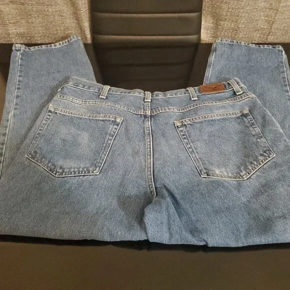 (2) L.L. Bean Relaxed Fit Jeans Men's Blue Denim Size 37 x 29